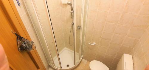 Double Room with Private Bathroom image 2