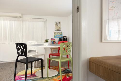 Surfie Pad 10 min walk to Beach and Dining