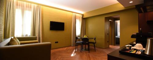 Rosa Salva Hotel - image 12