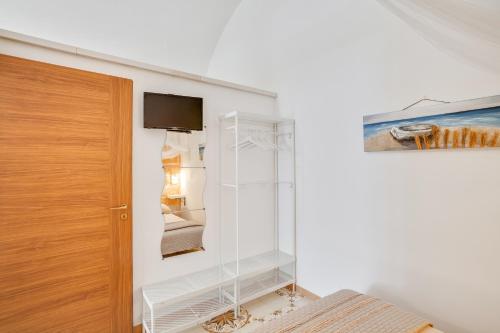 Tiny House 21 Bright Aparment