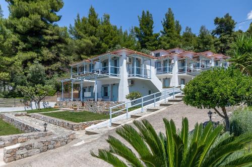 Milia Beach Apartments