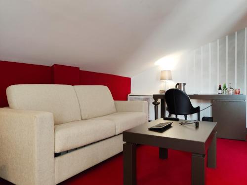 Photo 21 Costa Esmeralda Suites