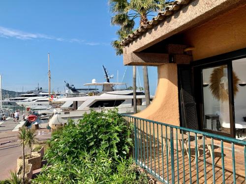 Yachts view, 100m Beach, 2km Saint-Tropez, Fiber Wifi High speed