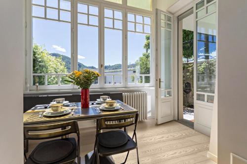 Superior One-Bedroom Apartment