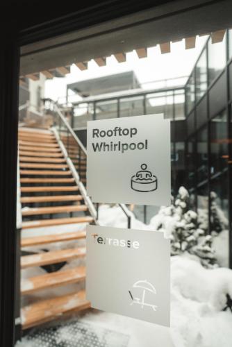 Alpen Resort Hotel - image 2