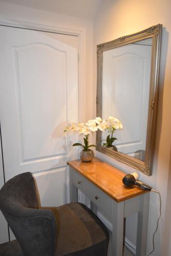 Picture of Brampton Luxury Annexe Apartment