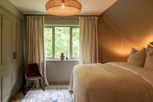 Beautiful Luxury Property in the Surrey Hills - Accommodation - Cranleigh