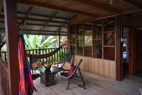 Hospedaje- Caluma, Villa Bonita