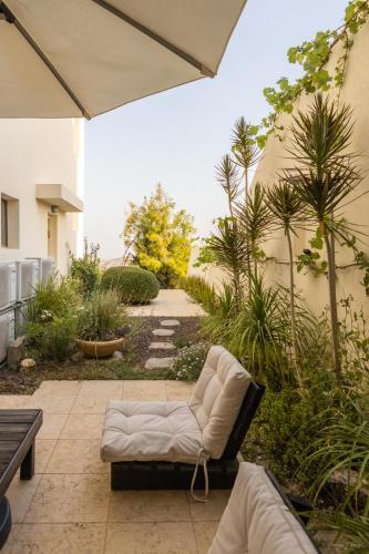 Facilities, Yehelim Boutique Hotel in Harduf