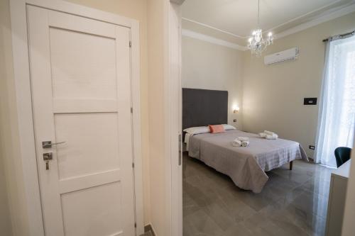 Double Room with Private Bathroom image 7