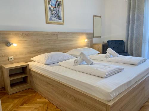 Double or Twin Room with Balcony and Sea View