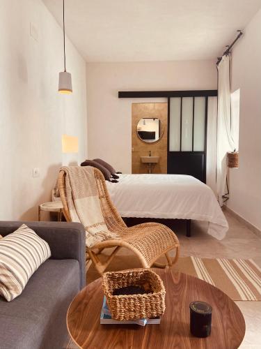 . Altamirano SUITE by Atico73