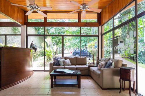 ショップ, Pumilio Mountain & Ocean Hotel in ハコ