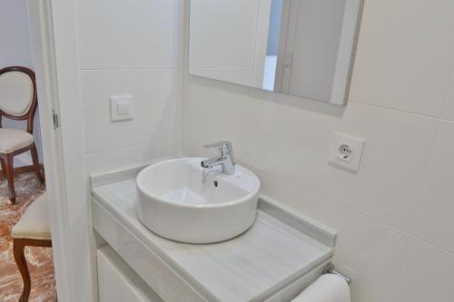 Apartamentos Cruz Conde, Córdoba (photo 6)