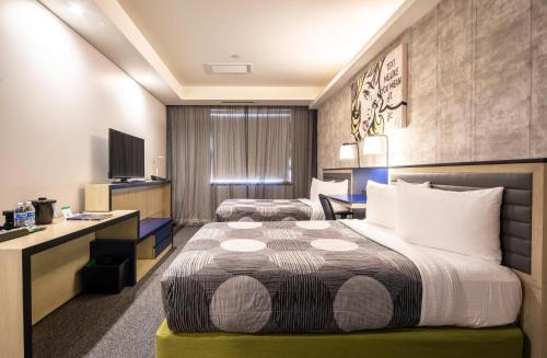 Leon Hotel LES Room Type - Deluxe Double Room
