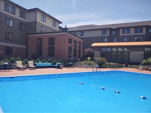 Comfort Inn & Suites in Burlington, USA