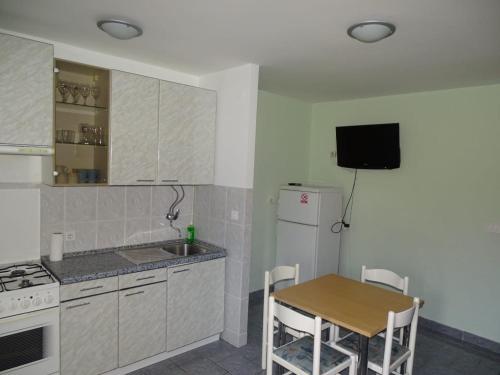 Zana Apartments 5