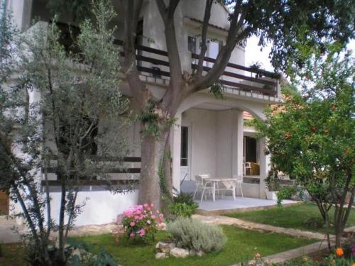 Studio Apartment in Biograd na Moru with Balcony, Air Conditioning (4801-3)