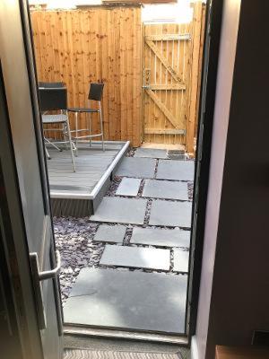 My Perfect Place Rooms & Apartments -Some rooms with Hot Tub- Free Parking