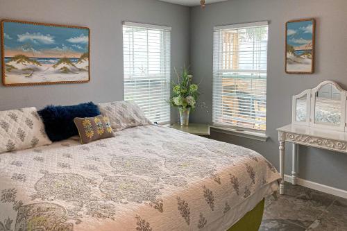 Our Wine Down Beach House - main image