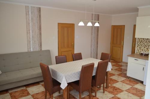 Gázláng Apartman - image 14