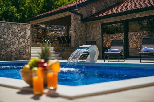 Villa on Stone