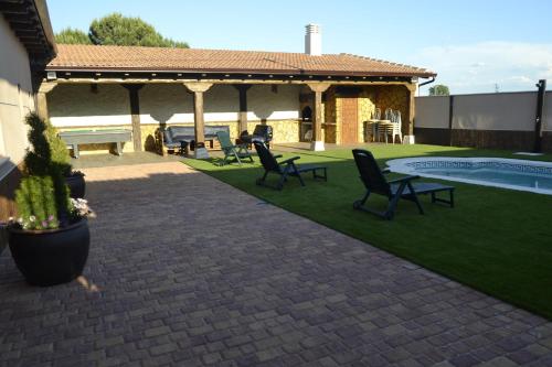 El Capricho de los Carrascos in Other