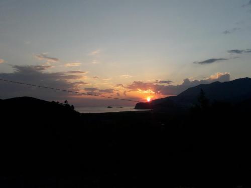 Adriatic Sunset House