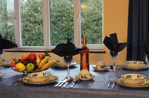 Colston Hall Cottages - image 6