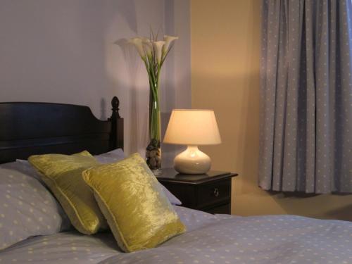 Colston Hall Cottages - image 9