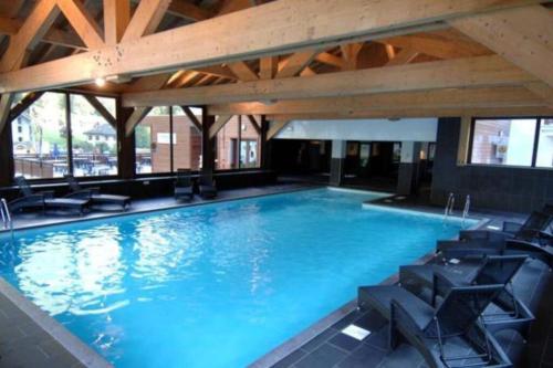 Stunning Alpine apt: pool-spa-gym-telecabine - Apartment - Vallorcine