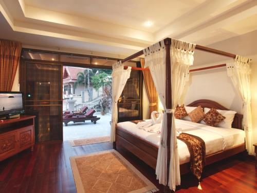 room detail thumbnail 0