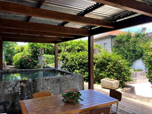สวน, A Casa da Celeste in เนลาส