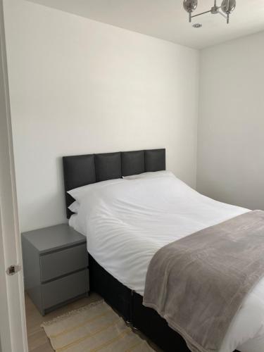 Stay in style in the heart of the Cathedral City- Truro