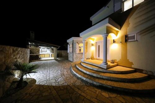 Four-Bedroom House image 1
