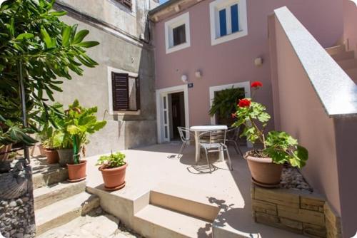 Two-Bedroom Apartment room in Apartment in Mali Lošinj with terrace air conditioning washing machine (3683-1)