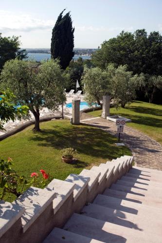 Castello Belvedere Di Desenzano Del Garda