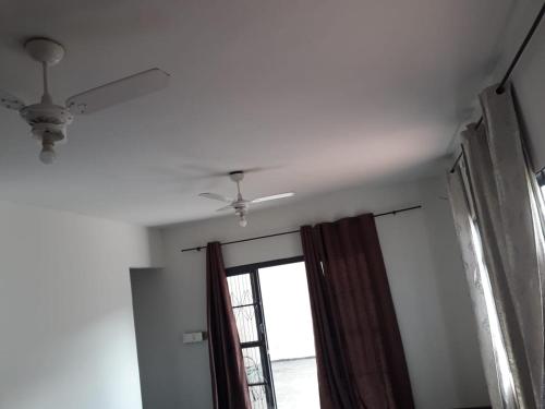 Casa com piscina por temporada em Campo Grande MS