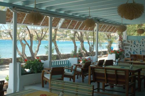 Krogs/atpūtas telpa, Hotel Paros in Paras sala