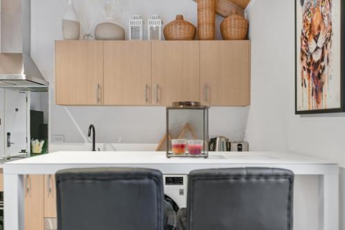 Brand New Designer Studio- The Alex Apartment