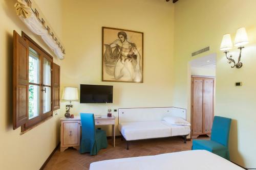 Sovana Hotel & Resort