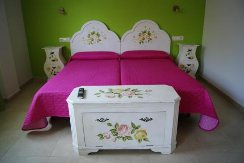 2 twin beds