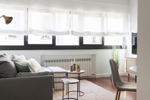  Los apartamentos de Elena, centro histórico y ascensor by Apartamentos Logroño org in Logroño