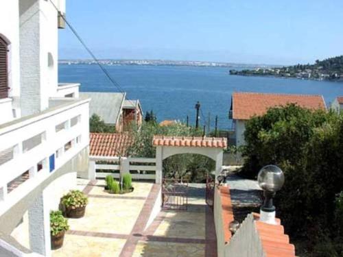 Apartment in Kali with sea view, balcony, air conditioning, WiFi (4230-2)