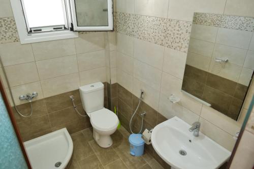 Apartment - Ground Floor image 10