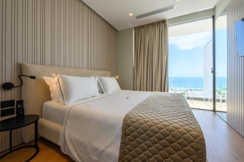 303624331 Miamar Luxury Hotel & Spa