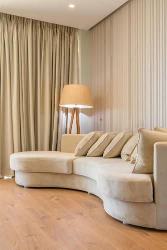 303624335 Miamar Luxury Hotel & Spa