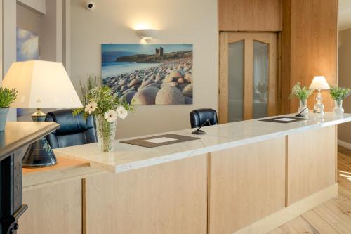 Lobby, The Dingle Harbour Lodge in Dingle