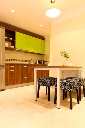 Sadržaji, Martas Nams in Ventspils