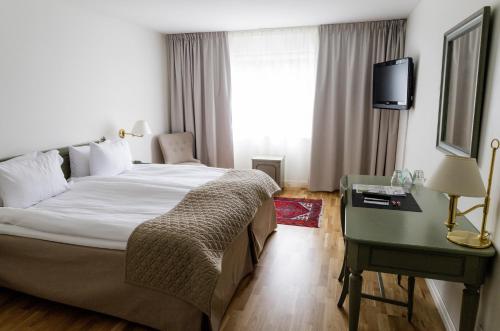 2 twin beds
